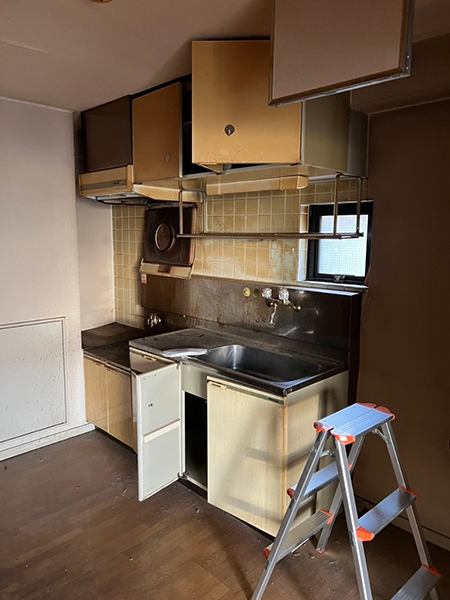 施工前：マンションリフォームキッチン