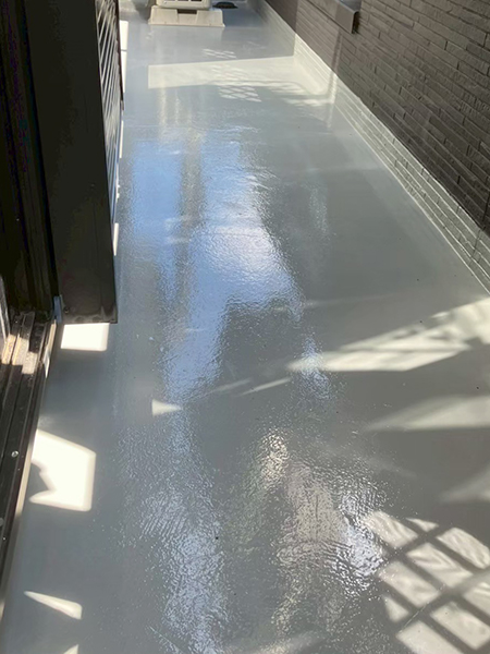 施工事例-建て替えを検討後、リフォームを選択-ベランダ防水