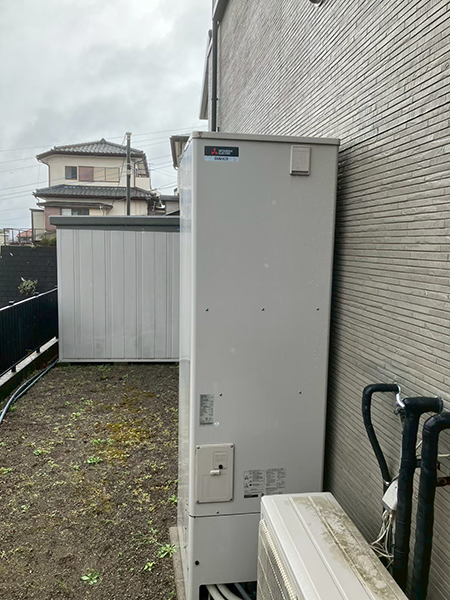 工事前-建て替えを検討後、リフォームを選択-庭・エコキュート