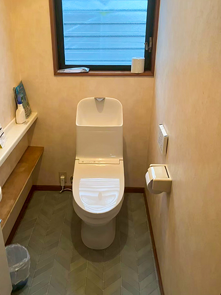 施工事例｜埼玉県草加市｜既存エレベーターの老朽化に伴い交換リフォームを行いました-トイレ