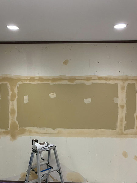 before｜埼玉県川口市内装リフォーム｜リビングにサイズぴったりの壁面収納ユニットを設置-リビング